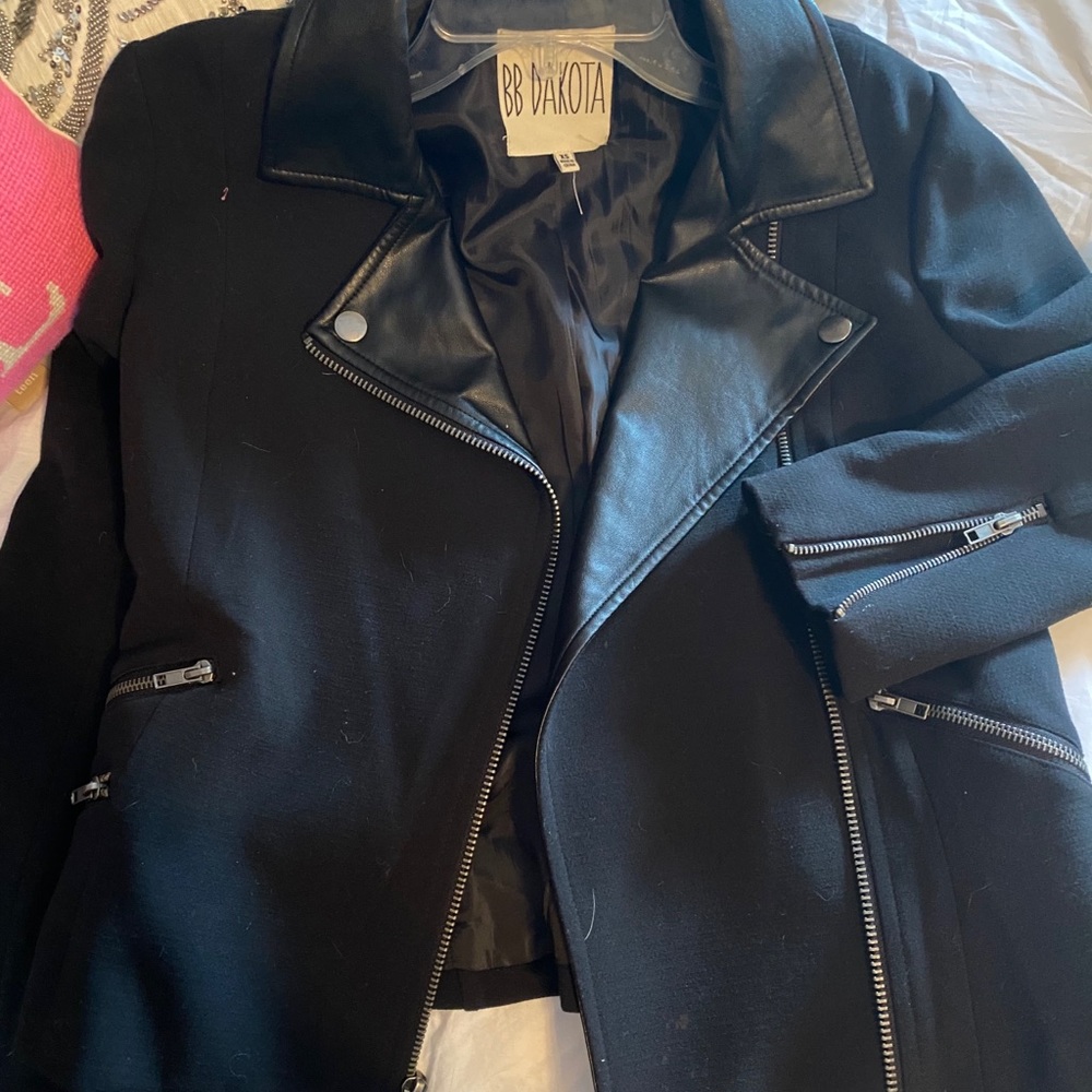 BB Dakota black with faux leather detail XS